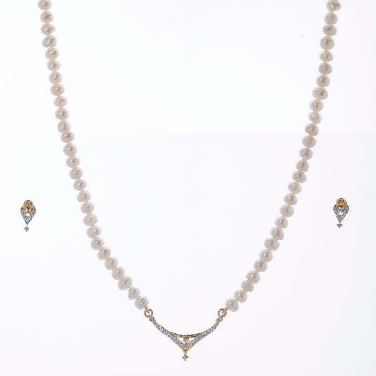Trendy Stone Studded Necklace Set - Chandrani Pearls
