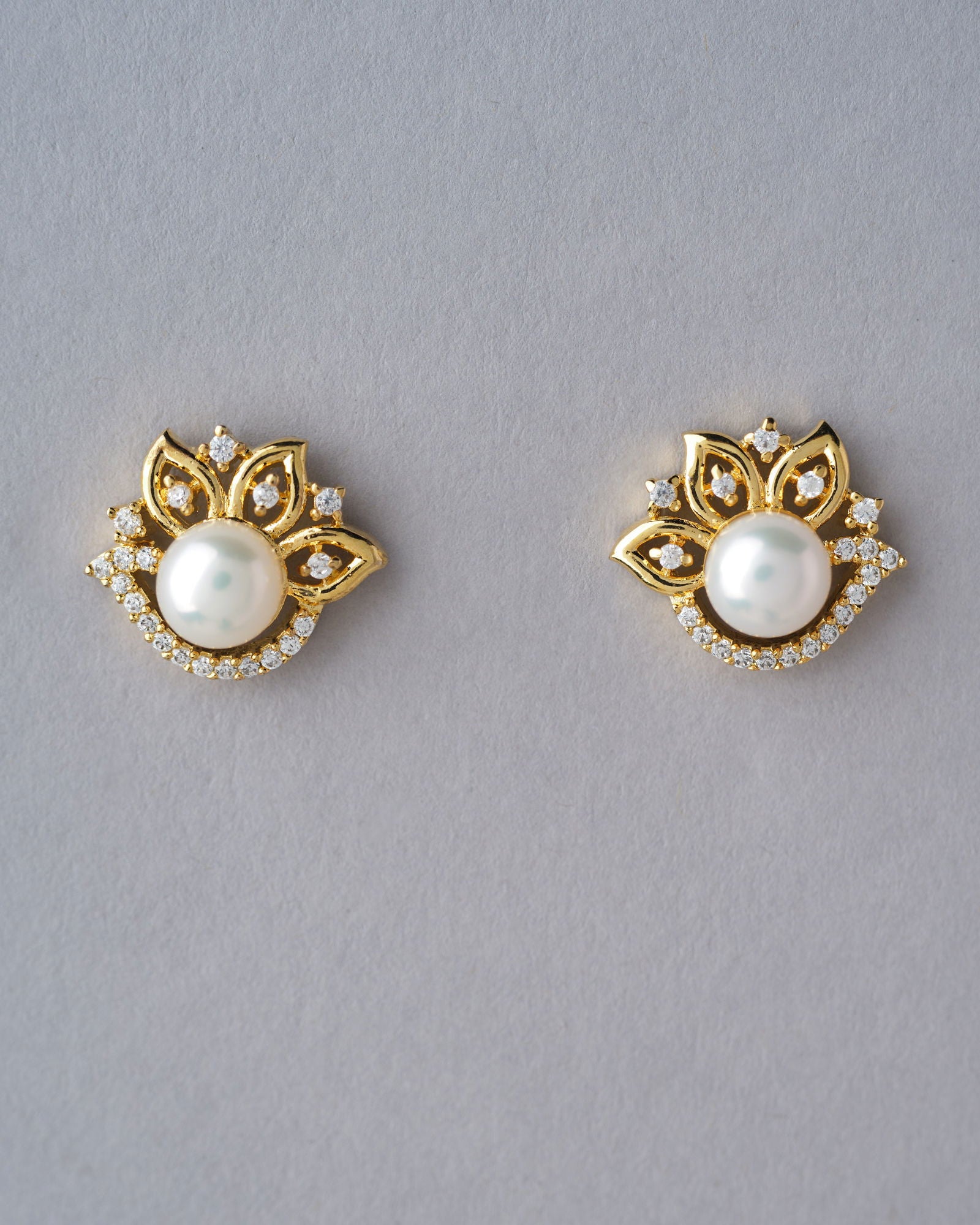 Trendy Stud Pearl Earring - Chandrani Pearls