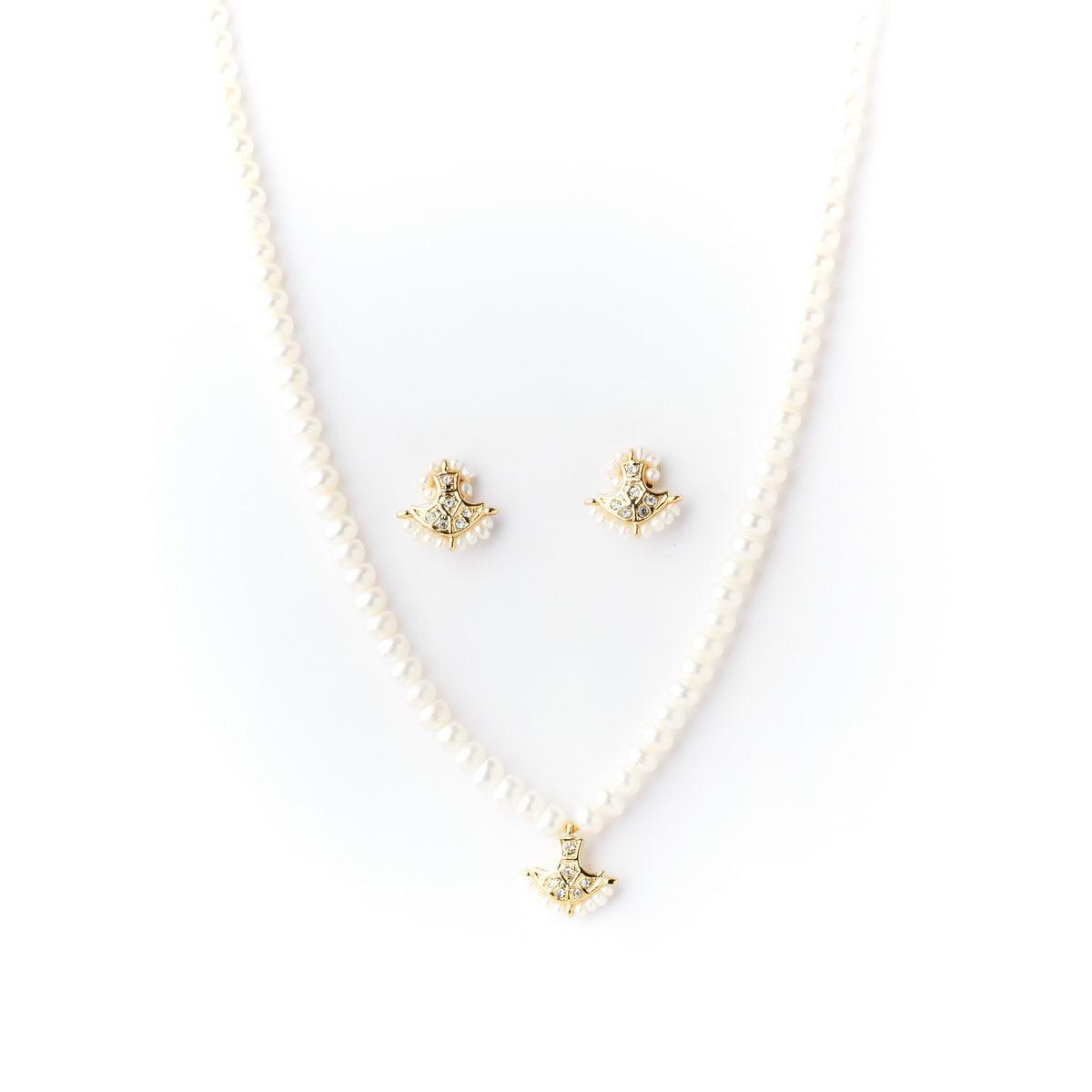 Trendy White Pearl Necklace Set - Chandrani Pearls