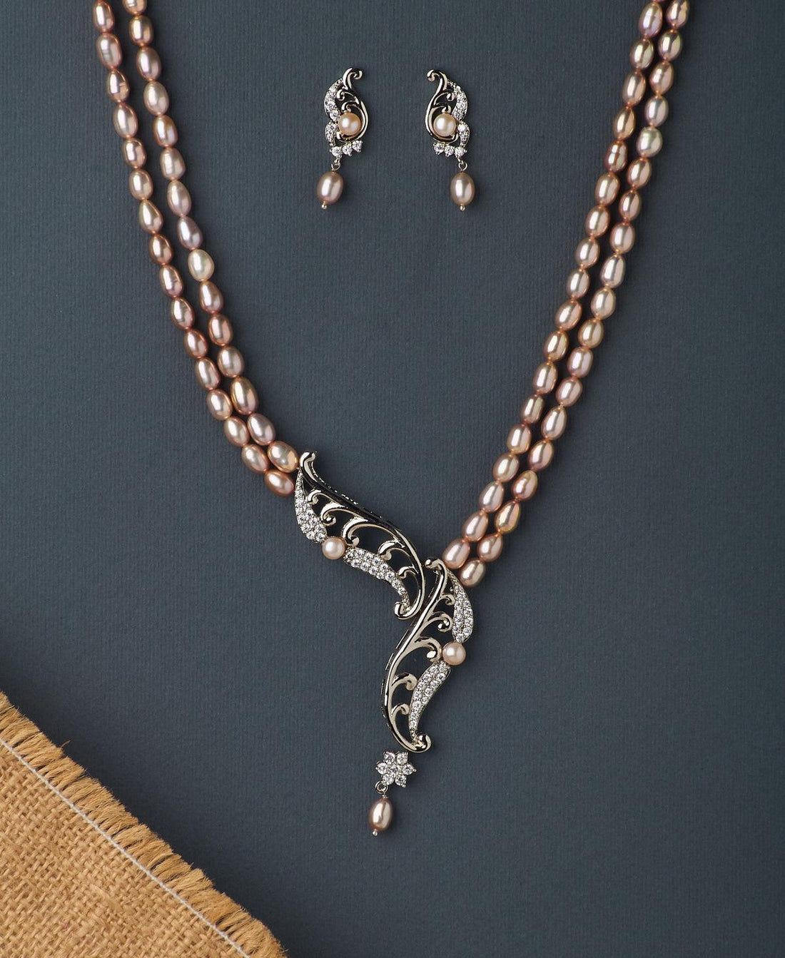 Vintage Stone Studded Pearl Necklace Set - Chandrani Pearls