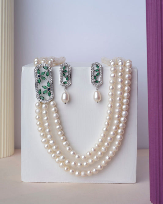 Viveka 3 line Necklace Set - Chandrani Pearls