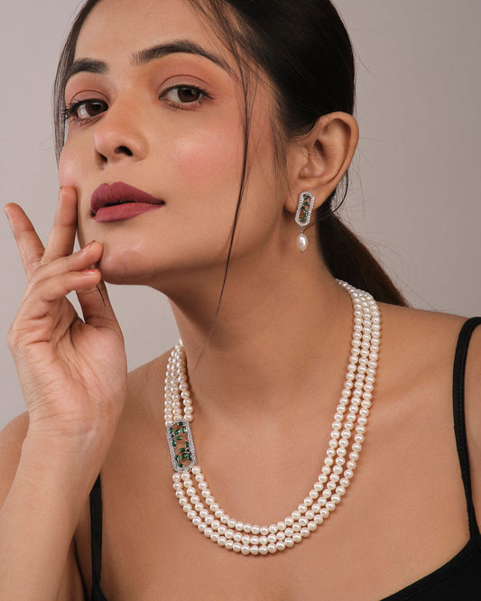 Viveka 3 line Necklace Set - Chandrani Pearls