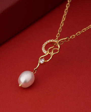 Beautiful Gold Pendant - Chandrani Pearls