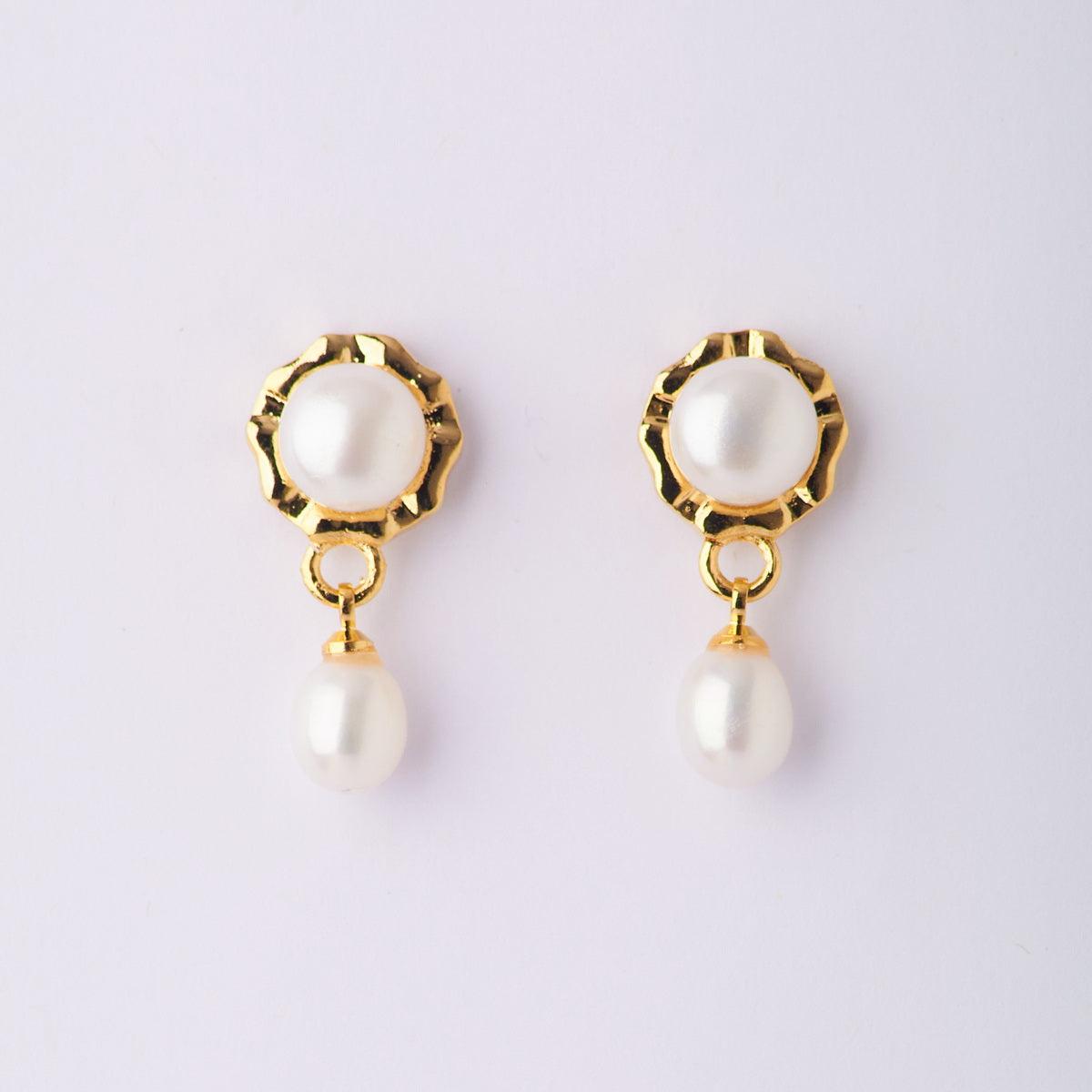 Classy Pearl Hanging Earring - Chandrani Pearls