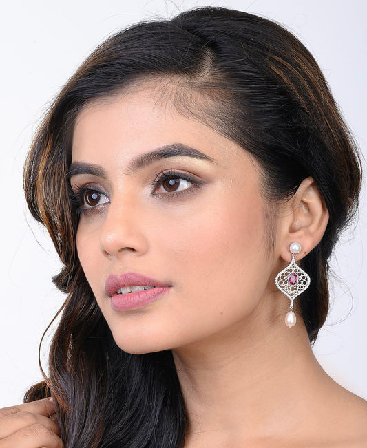 Delicate Stone Studded Silver Earring - Chandrani Pearls