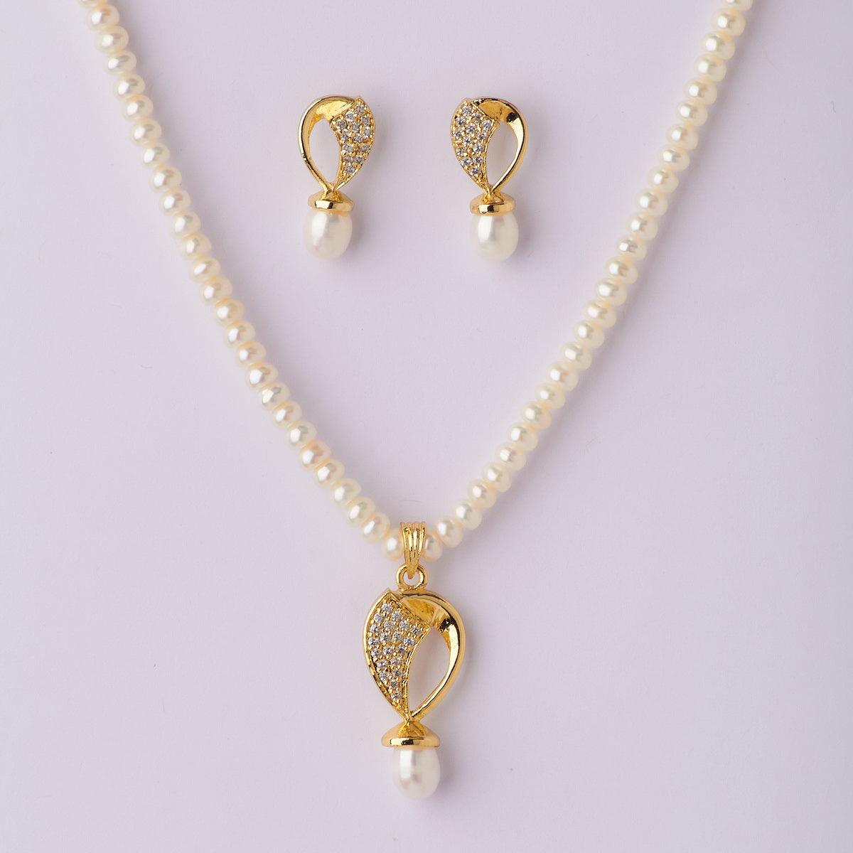Elegant Real Pearl Pendant Set - Chandrani Pearls