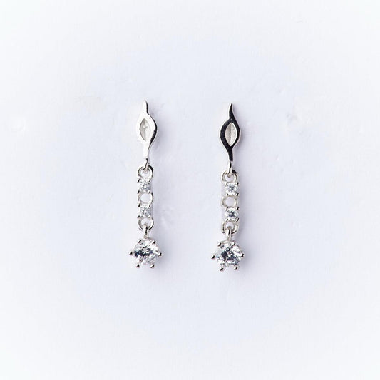 Elegant Silver Stud Earring - Chandrani Pearls