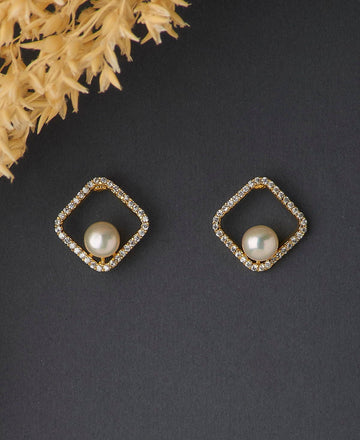 Elegant Stone Studded Pearl Earring - Chandrani Pearls