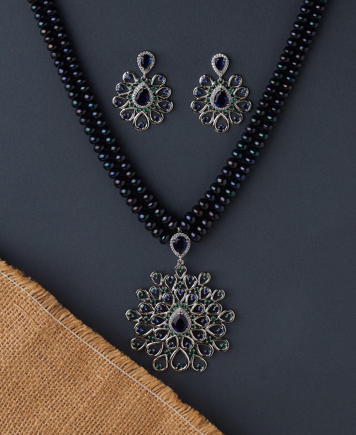 Exquisite Black Pearl Necklace Set - Chandrani Pearls