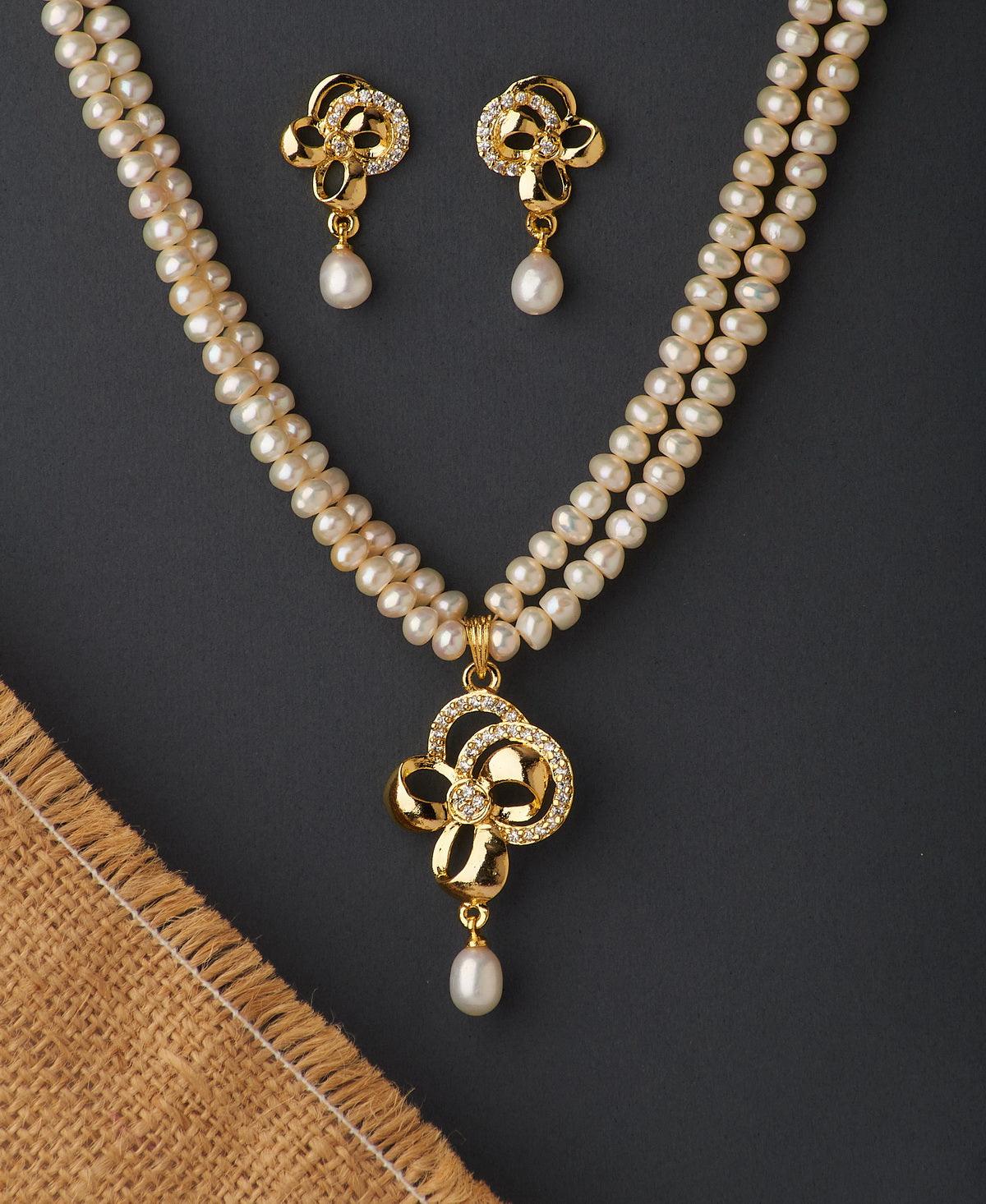Fancy Stone Studded Pendant Set - Chandrani Pearls