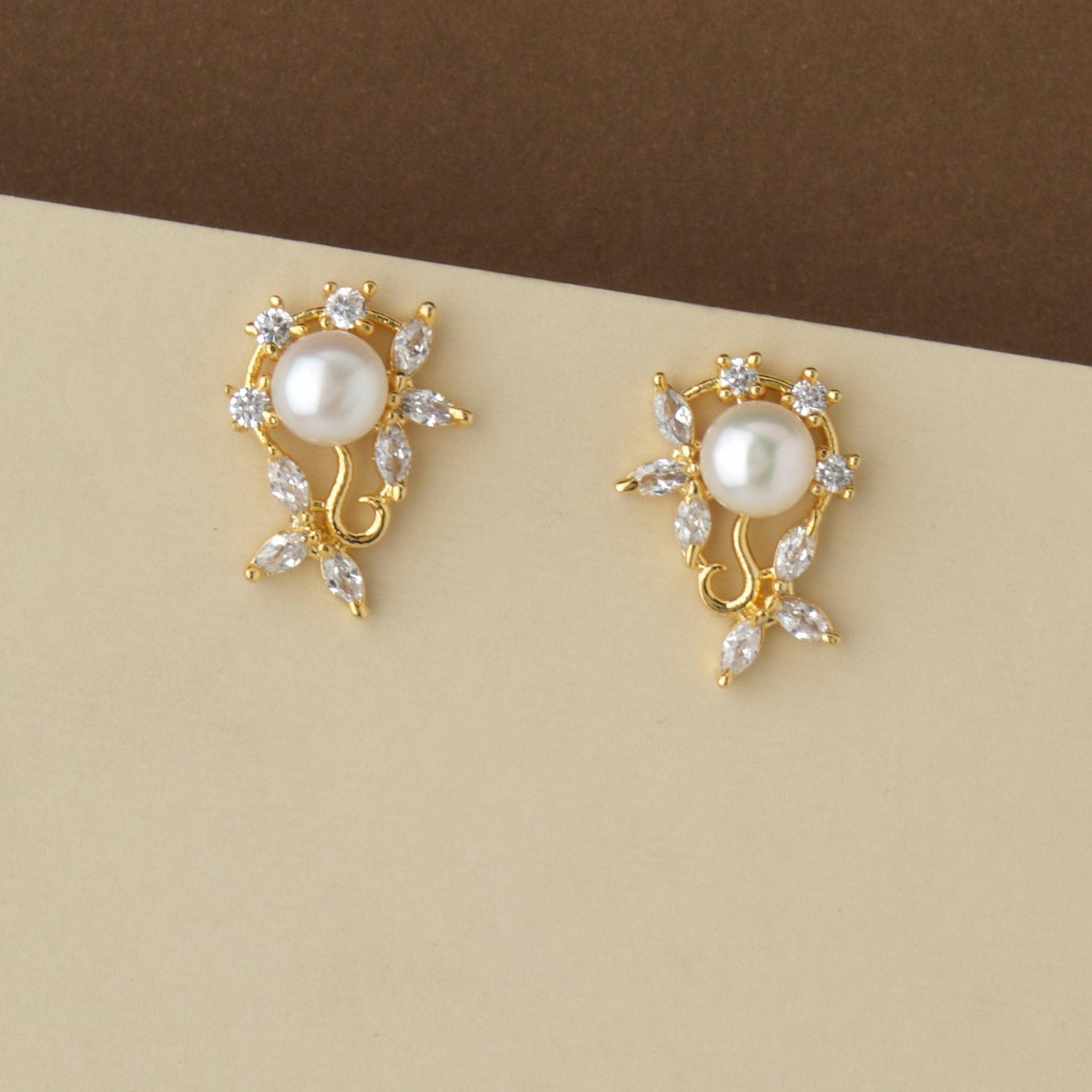 Floral Pearl & Stone Stud Earring - Chandrani Pearls