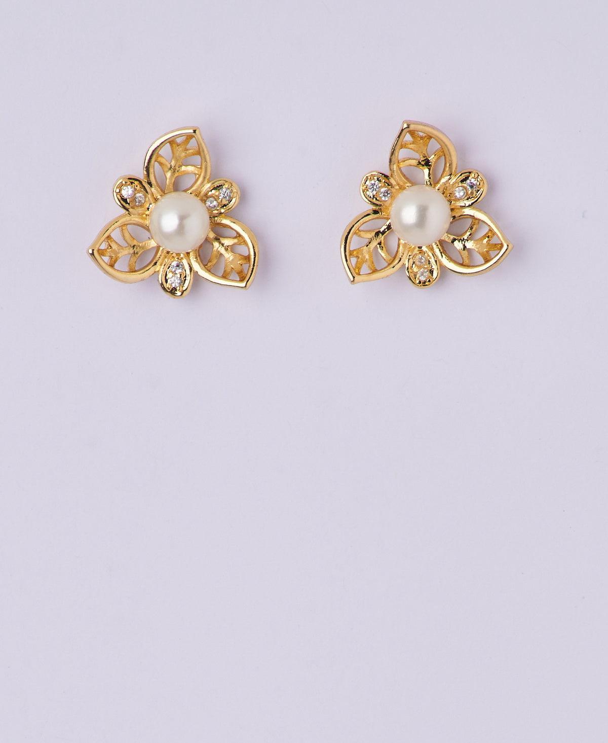 Floral Pearl Stud Earring - Chandrani Pearls
