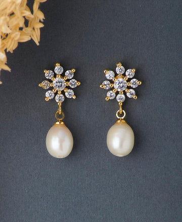 Floral Stone Studded Pearl Earring - Chandrani Pearls
