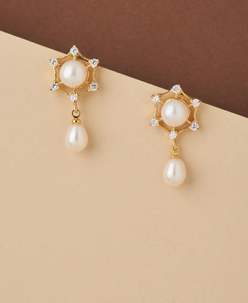 Floral Stone Studded Pearl Earring - Chandrani Pearls
