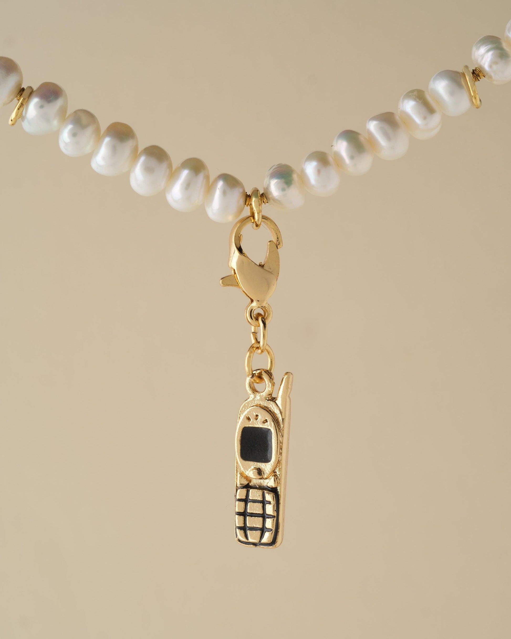 Gossiper's Favourite Charm - Chandrani Pearls