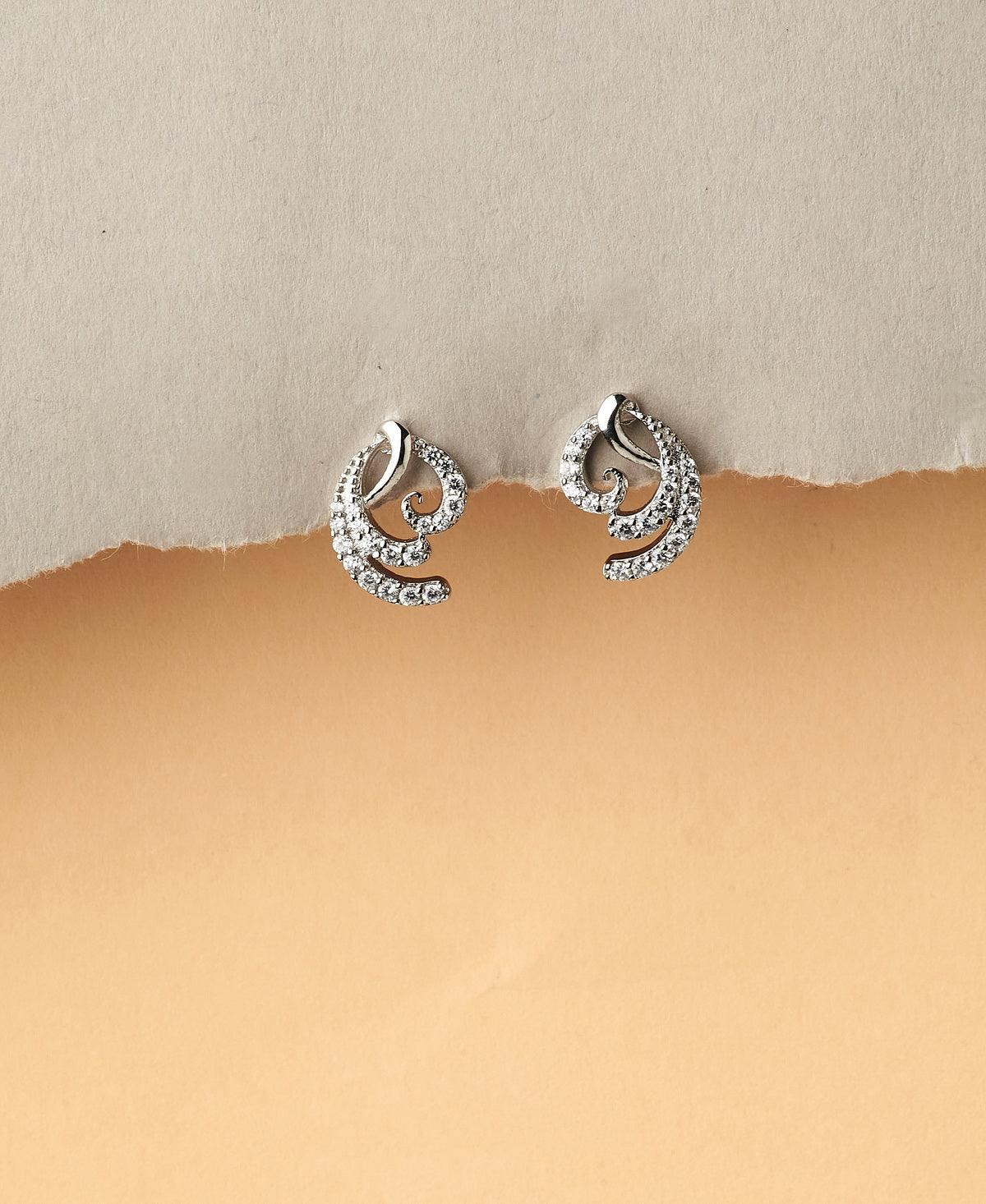 Graceful Silver Stud Earring - Chandrani Pearls