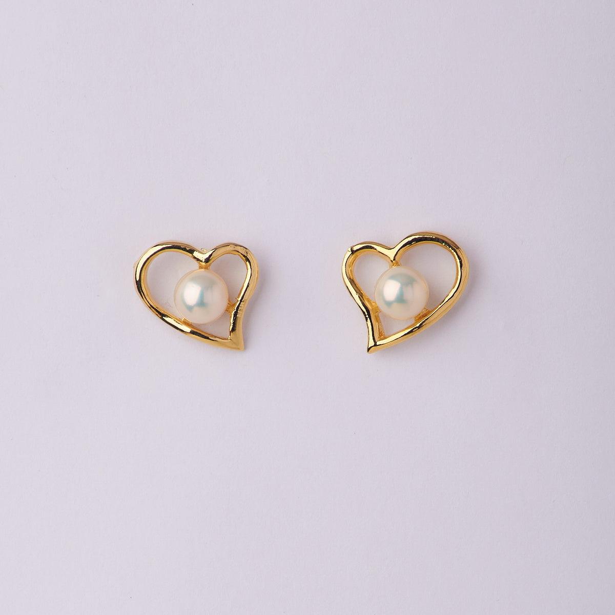 Heart Pearl Stud Earring - Chandrani Pearls