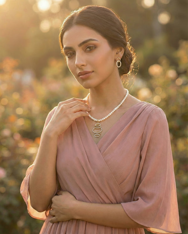 Modern Interlocking Oval Necklace Set