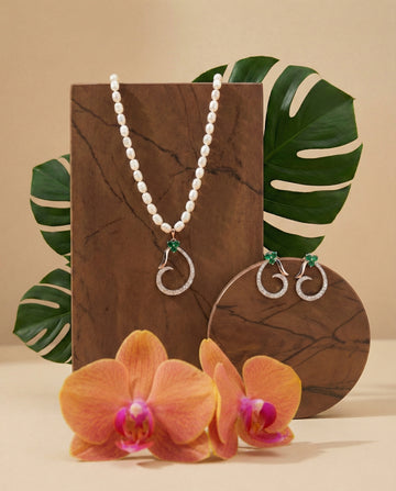 Swirl Pearl Necklace with Dangle Earrings Set