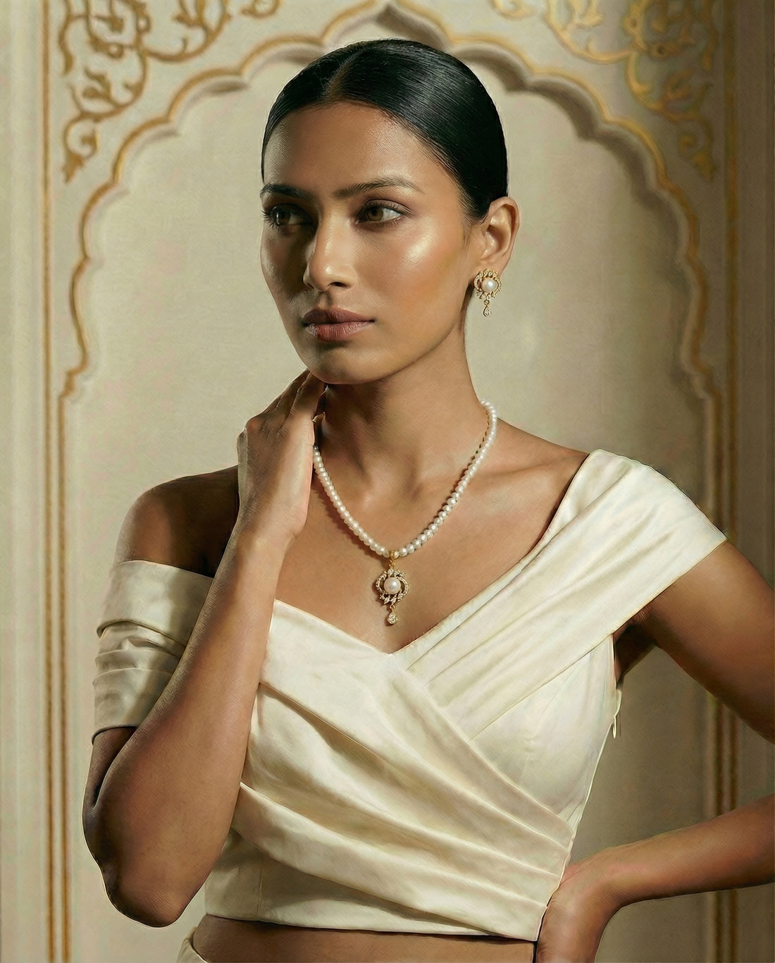 Gold Plated Royal Pearl & Floral Crystal Set