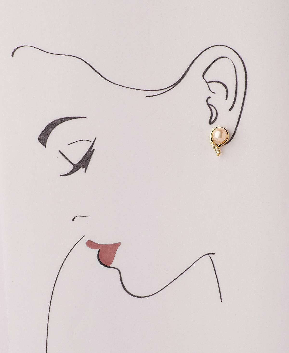 Pretty Pearl Studded Earring - Chandrani Pearls
