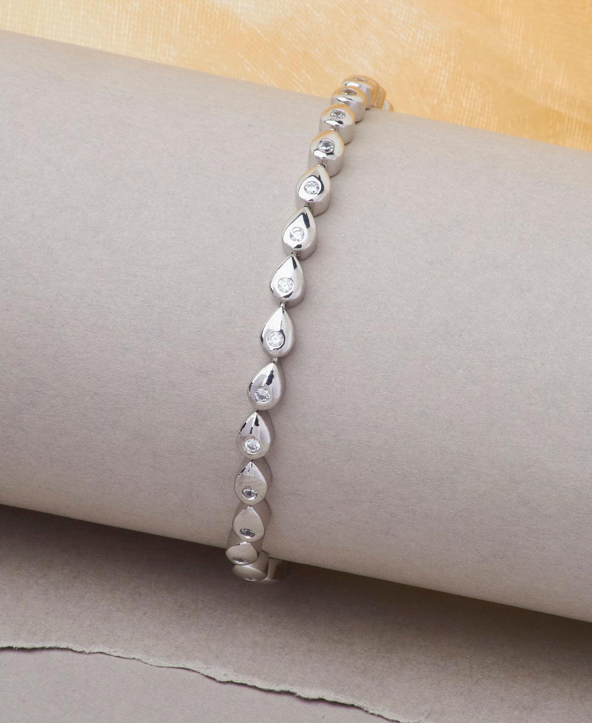 Pretty Stone Studded Silver Bracelet - Chandrani Pearls
