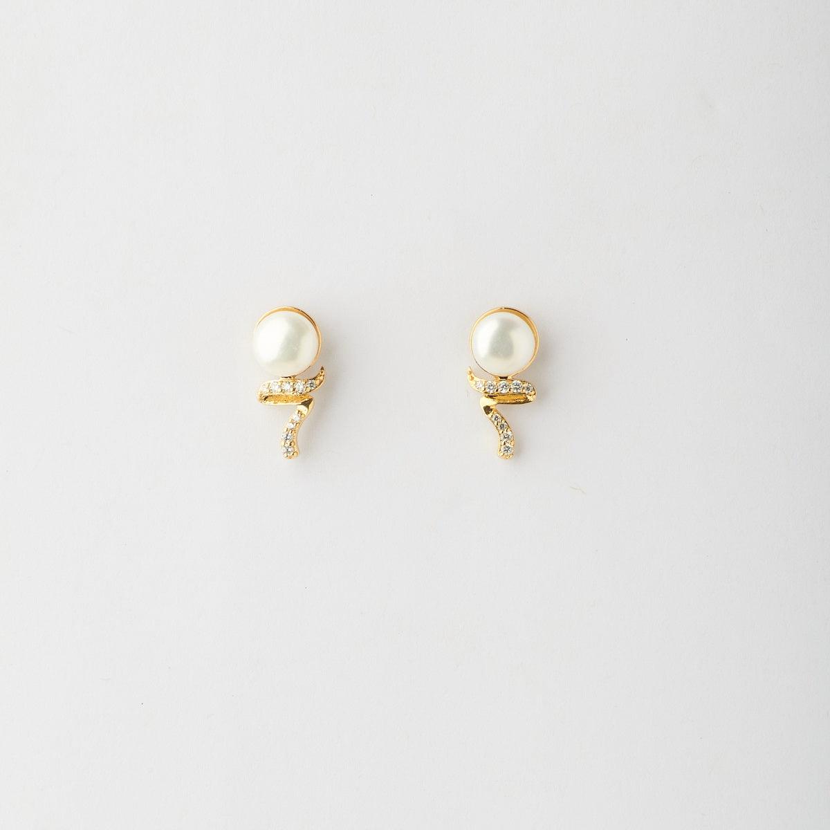 Pretty White Stud Earrings - Chandrani Pearls