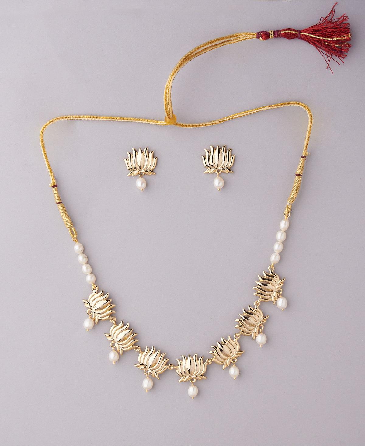 Ravishing Lotus Necklace Set - Chandrani Pearls