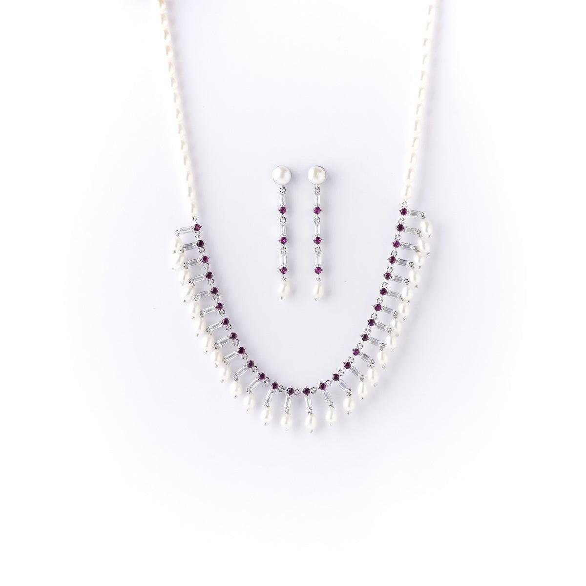 Elegance Redefined: Shop The Sophia Pearls Necklace (14mm) Online by  Totapari