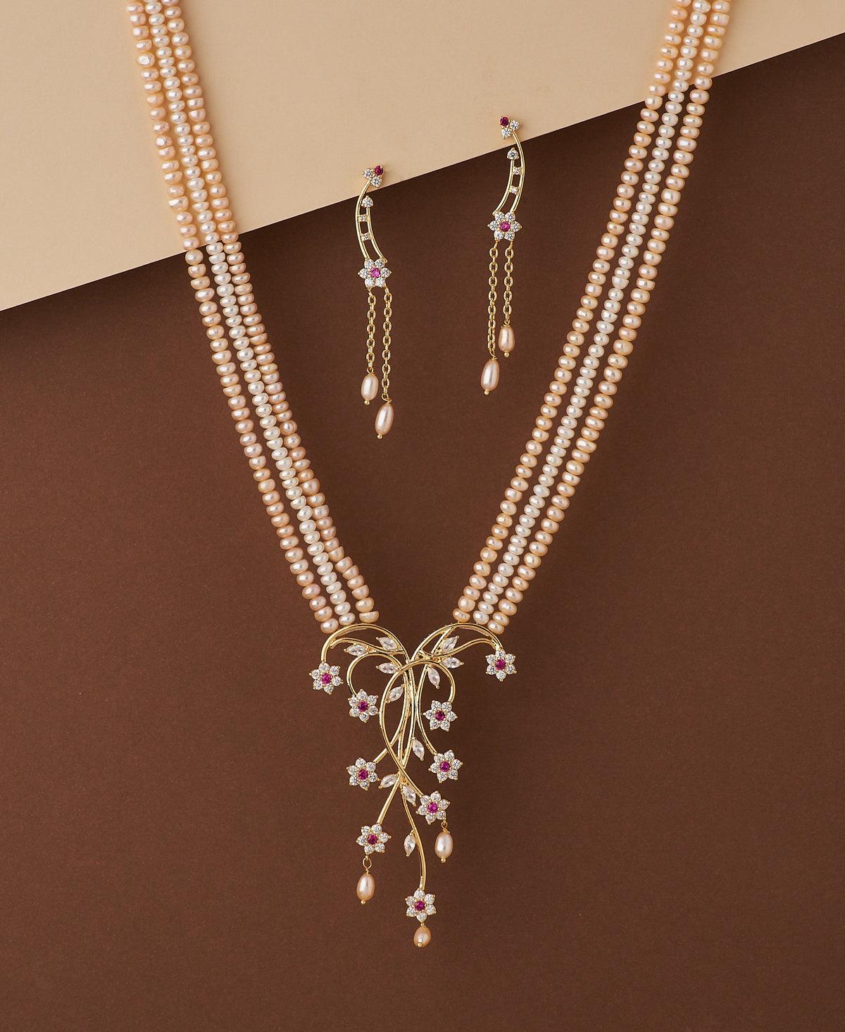 Ravishing Stone Studded Necklace Set - Chandrani Pearls
