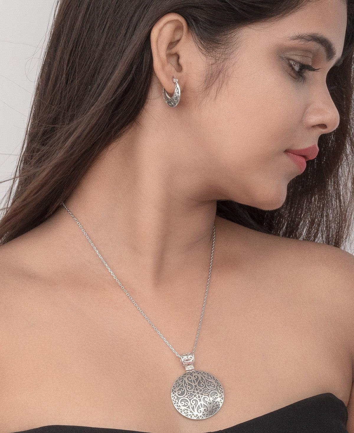 Trendy Oxidized Silver Pendant Set - Chandrani Pearls