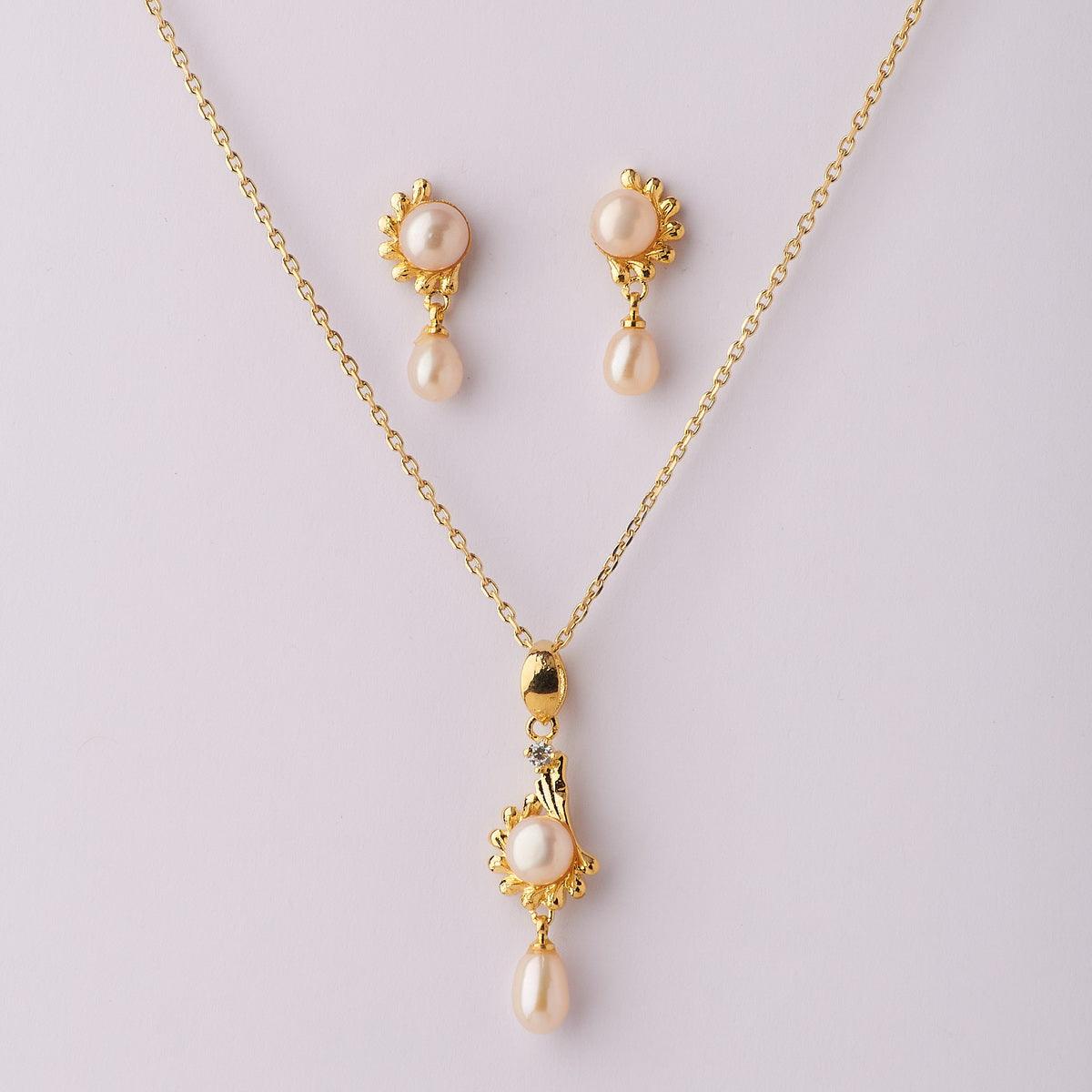 Trendy Stone Studded Pearl Pendant Set - Chandrani Pearls