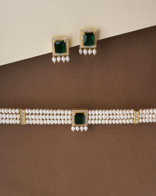 White Pearl Necklace Set With A Elegant Pendant - Chandrani Pearls